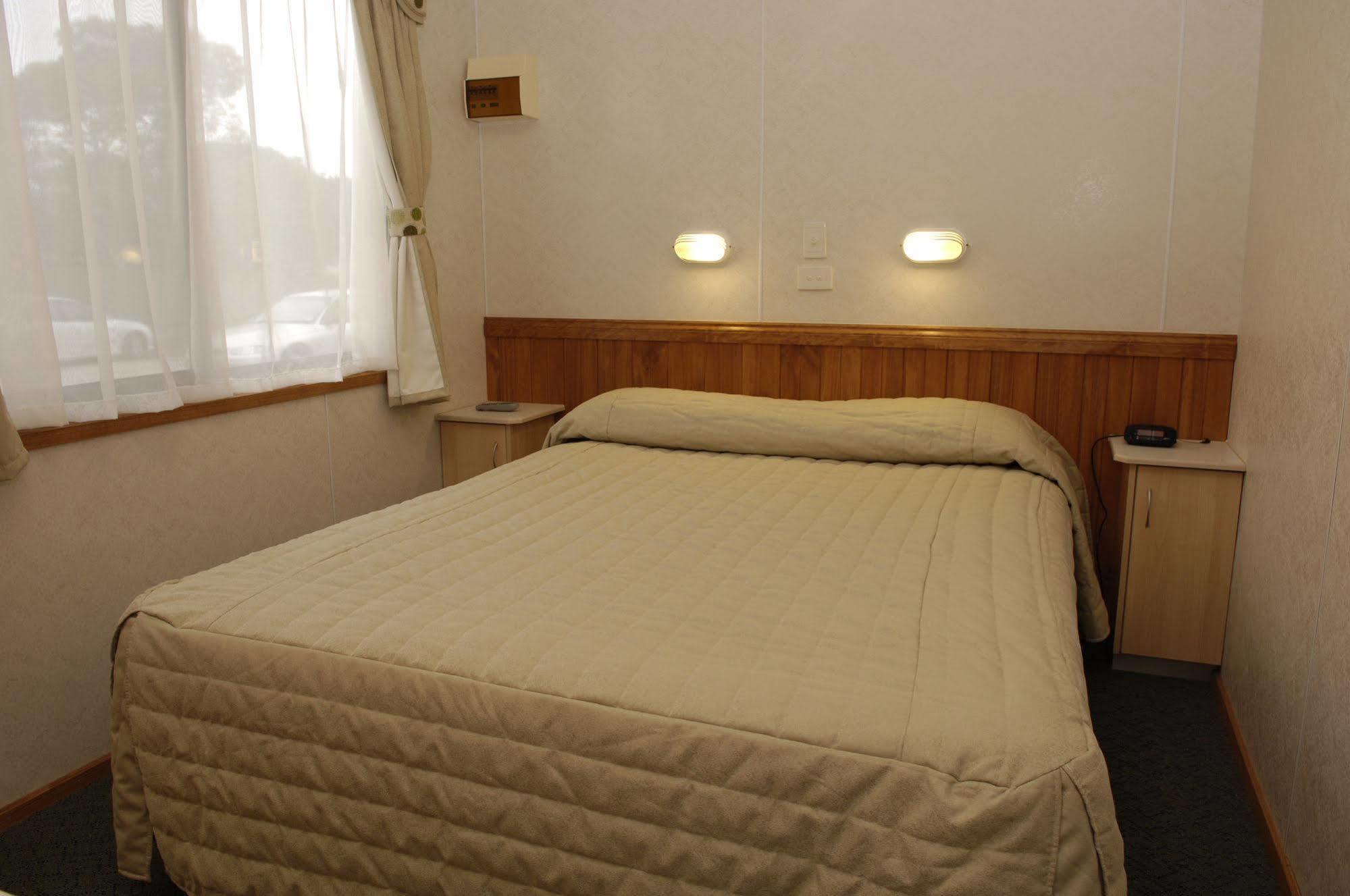 Sandhurst Motel Carrum Downs エクステリア 写真
